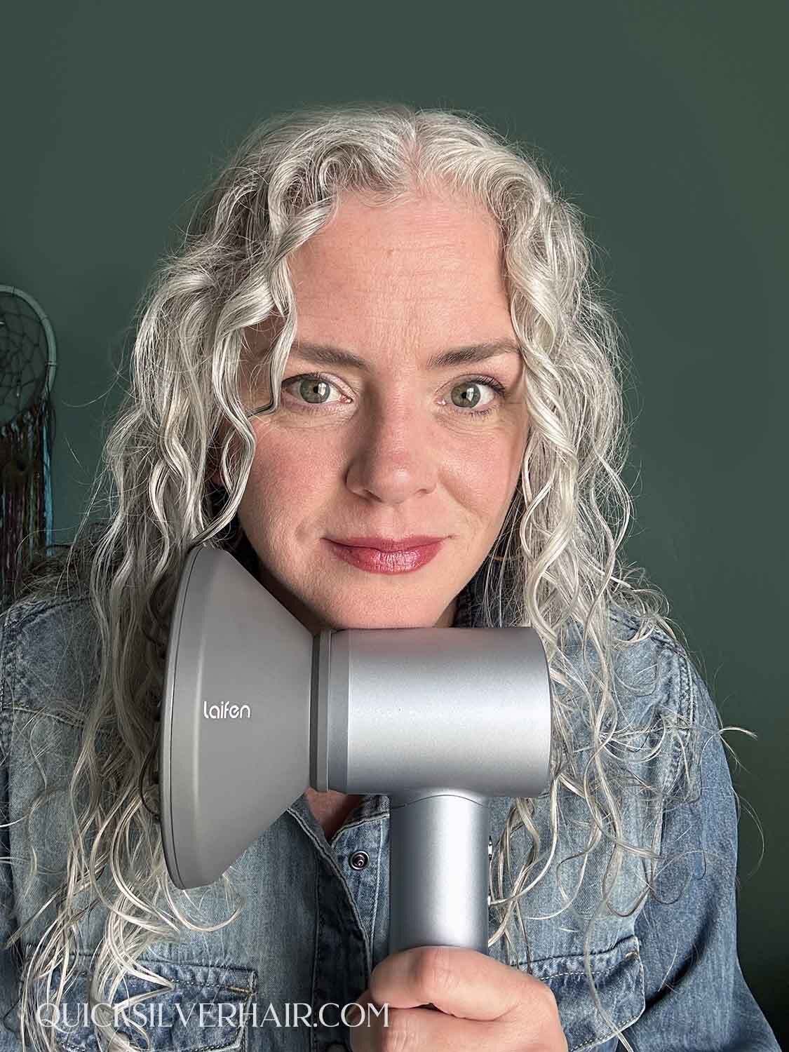 Photo of Joli with the Laifen swift hair dryer